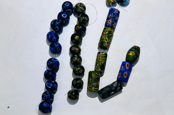Beads (KZG-1076)